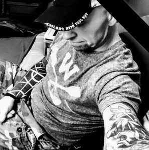 Meet your Posher, Jonathan